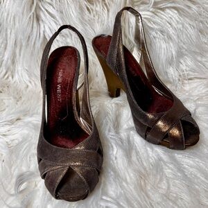 Nine West Brown Slingback Heels with Peep-Toe Design